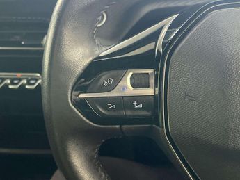 Peugeot E-2008 50kWh Active Premium + SUV 5dr Electric Auto (7kW Charger) (136 