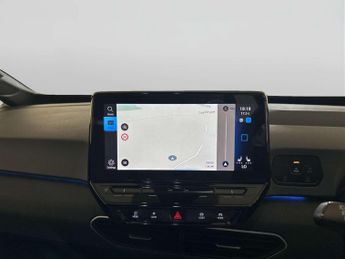 Volkswagen ID.3 Pro 58kWh Life Hatchback 5dr Electric Auto (145 ps)