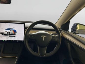 Tesla Model Y (Dual Motor) Long Range SUV 5dr Electric Auto 4WDE (384 bhp)