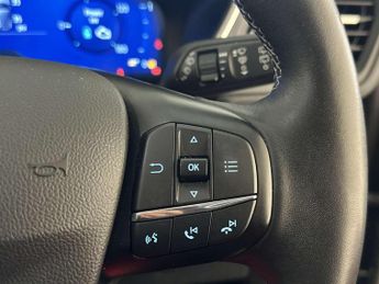 Ford Kuga 2.5 Duratec 14.4kWh Vignale SUV 5dr Petrol Plug-in Hybrid CVT Eu