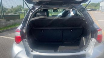 Toyota Yaris 1.5 VVT-h Y20 E-CVT Euro 6 (s/s) 5dr