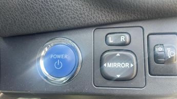 Toyota Yaris 1.5 VVT-h Y20 E-CVT Euro 6 (s/s) 5dr