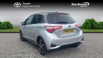 Toyota Yaris 1.5 VVT-h Y20 E-CVT Euro 6 (s/s) 5dr