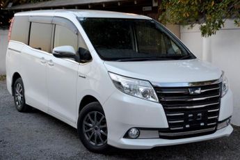 Toyota Noah 1.8 Hybrid G Edition - Leather