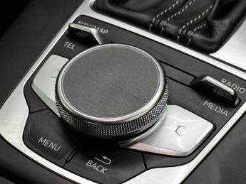 Audi A3 1.5 TFSI CoD 35 Black Edition Sportback S Tronic Euro 6 (s/s) 5d