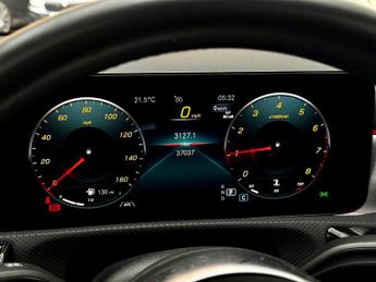 Mercedes-Benz CLA 1.3 CLA200 AMG Line (Premium Plus 2) Coupe 7G-DCT Euro 6 (s/s) 4