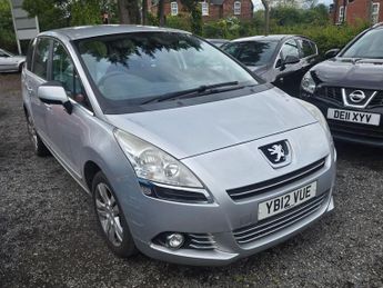 Peugeot 5008 1.6 HDi Active Euro 5 5dr