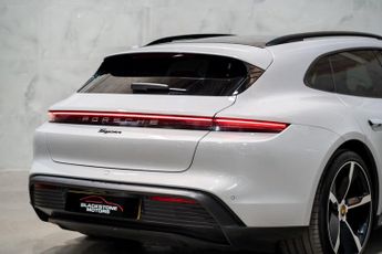 Porsche Taycan Performance Plus 93.4kWh Sport Turismo Auto RWD 5dr (11kW Charge