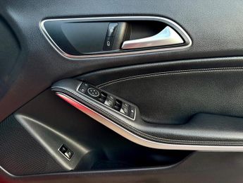 Mercedes-Benz CLA 2.1 CLA220 CDI Sport Coupe 7G-DCT Euro 6 (s/s) 4dr