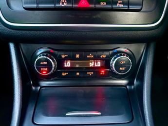 Mercedes-Benz CLA 2.1 CLA220 CDI Sport Coupe 7G-DCT Euro 6 (s/s) 4dr