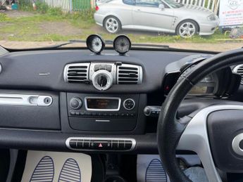Smart fortwo 1.0 MHD Edition21 SoftTouch Euro 5 (s/s) 2dr