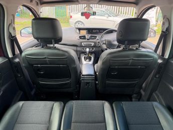 Renault Scenic 1.5 dCi Dynamique TomTom EDC Euro 5 5dr