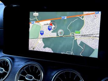 Mercedes-Benz E Class 2.0 E220d AMG Line (Premium) Coupe 2dr Diesel G-Tronic+ Euro 6 (
