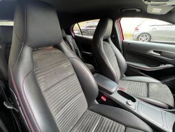 Mercedes-Benz GLA 2.1 GLA220d AMG Line (Executive) 7G-DCT 4MATIC Euro 6 (s/s) 5dr