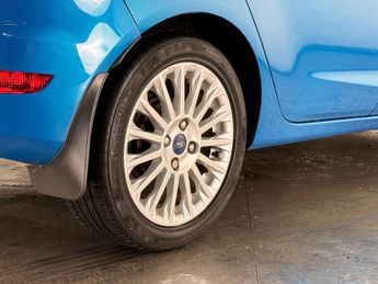 Ford Fiesta 1.6 Titanium Powershift Euro 6 5dr