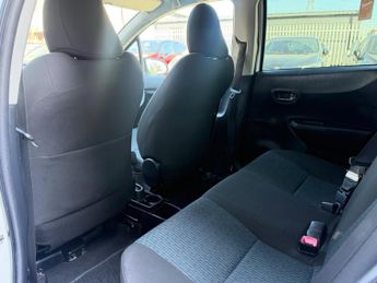 Toyota Yaris 1.33 Dual VVT-i TR Euro 5 5dr