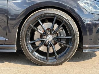 Volkswagen Golf 2.0 TSI R DSG 4Motion Euro 6 (s/s) 5dr
