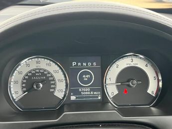 Jaguar XF 3.0d V6 Premium Luxury Auto Euro 5 4dr