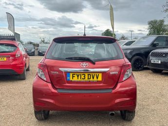 Toyota Yaris 1.33 Dual VVT-i T Spirit Euro 5 5dr