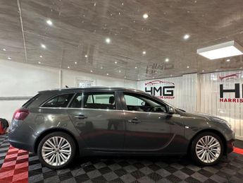 Vauxhall Insignia 2.0 CDTi ecoFLEX Design Nav Sports Tourer Euro 5 (s/s) 5dr