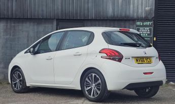 Peugeot 208 1.2 PureTech Active Design Lime Euro 6 5dr