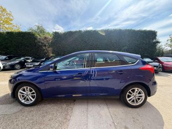Ford Focus 1.6 Zetec Powershift Euro 6 5dr