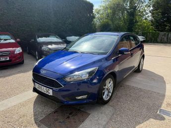 Ford Focus 1.6 Zetec Powershift Euro 6 5dr