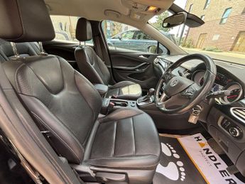 Vauxhall Astra 1.4i Turbo Elite Nav Sports Tourer Auto Euro 6 (s/s) 5dr