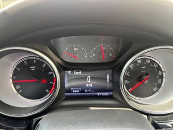 Vauxhall Astra 1.4i Turbo Elite Nav Sports Tourer Auto Euro 6 (s/s) 5dr