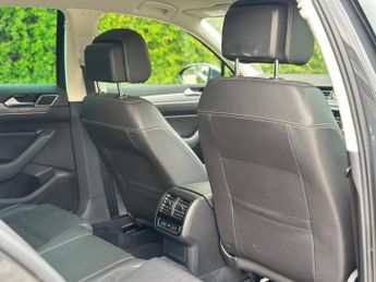 Volkswagen Passat 2.0 TDI BlueMotion Tech Alltrack DSG 4Motion Euro 6 (s/s) 5dr