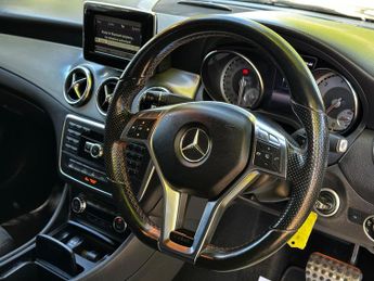 Mercedes-Benz CLA 2.1 CLA220 CDI AMG Sport Coupe 4dr Diesel 7G-DCT Euro 6 (s/s) (1