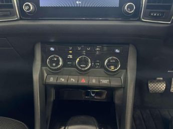Skoda Kodiaq 2.0 TDI SE SUV 5dr Diesel DSG Euro 6 (s/s) (7 Seat) (150 ps)