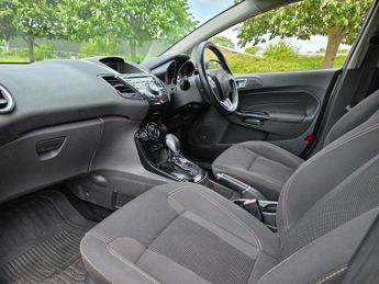 Ford Fiesta 1.0T EcoBoost Titanium Powershift Euro 6 5dr