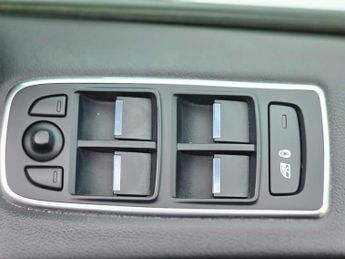 Jaguar F-PACE 2.0 D180 Prestige Auto AWD Euro 6 (s/s) 5dr