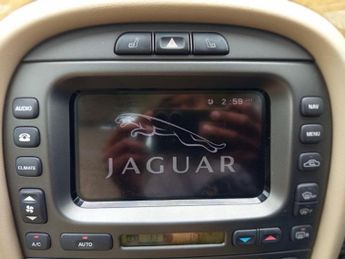Jaguar X-Type 2.5 V6 SE (AWD) 4dr