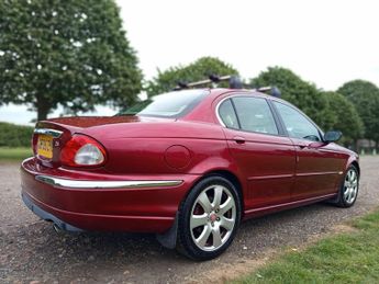 Jaguar X-Type 2.5 V6 SE (AWD) 4dr