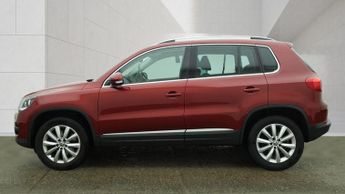 Volkswagen Tiguan 2.0 TDI BlueMotion Tech Match DSG 4WD Euro 5 (s/s) 5dr