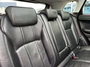 Land Rover Range Rover Evoque 2.0 TD4 SE Tech Auto 4WD Euro 6 (s/s) 5dr