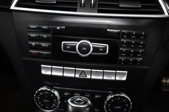 Mercedes-Benz C Class 2.1 C220 CDI AMG Sport G-Tronic+ Euro 5 (s/s) 2dr