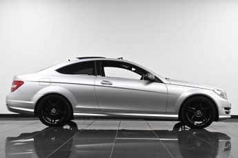 Mercedes-Benz C Class 2.1 C220 CDI AMG Sport G-Tronic+ Euro 5 (s/s) 2dr