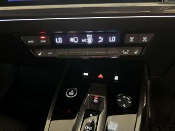 Audi Q4 e-tron 35 S line SUV 5dr Electric Auto 55kWh (170 ps)