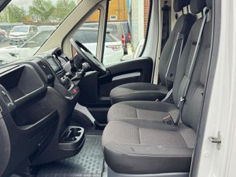Citroen Relay 2.2 BlueHDi 35 Enterprise Edition Panel Van 5dr Diesel Manual L4