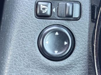 Nissan Qashqai 1.2 DIG-T N-Vision 2WD Euro 6 (s/s) 5dr