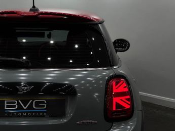 MINI Hatch 2.0 John Cooper Works Auto Euro 6 (s/s) 3dr