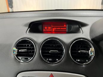 Peugeot 308 1.6 e-HDi Active EGC Euro 5 (s/s) 5dr