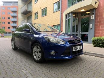 Ford Focus 1.0T EcoBoost Titanium Navigator Euro 5 (s/s) 5dr