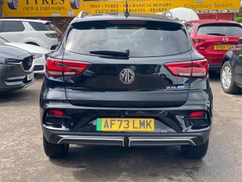 MG MG ZS 72.6kWh Trophy Connect Long Range Auto 5dr