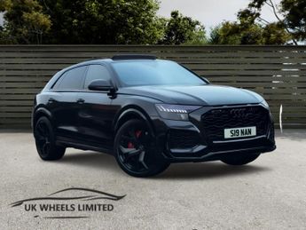 Audi Q8 4.0 TFSI V8 Carbon Black Tiptronic quattro Euro 6 (s/s) 5dr