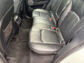 Land Rover Range Rover Evoque 2.0 TD4 SE Auto 4WD Euro 6 (s/s) 5dr