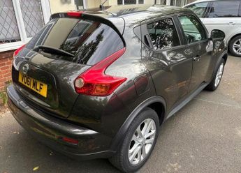 Nissan Juke 1.6 Acenta Premium CVT Euro 5 5dr
